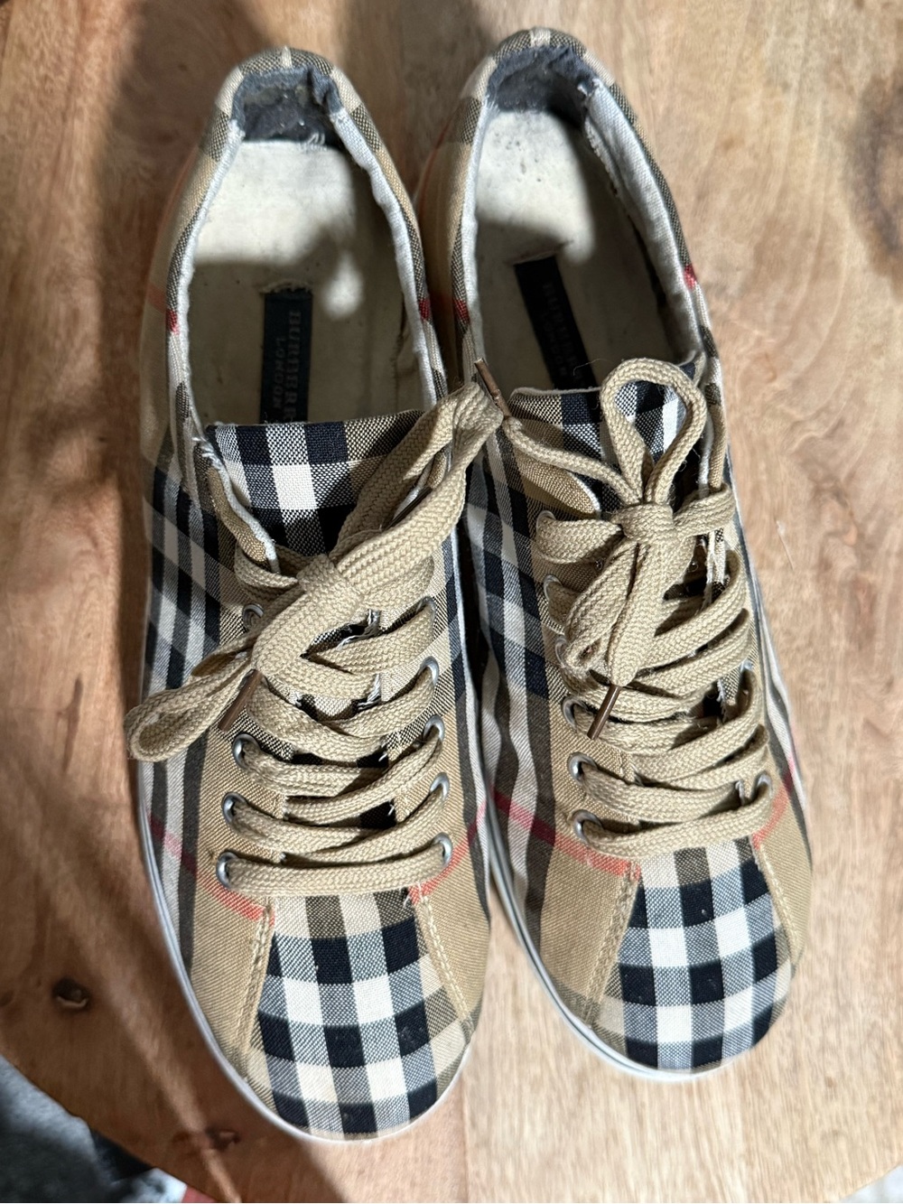 Burberry Vintage Check Plaid Low Top Sneakers Size 6 (fits like a woman’s 7.5) - Picture 5 of 15